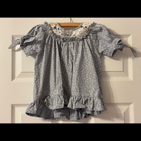 ML Kids Top blue with tiny white flowers Size 6 - Picture 2 of 6